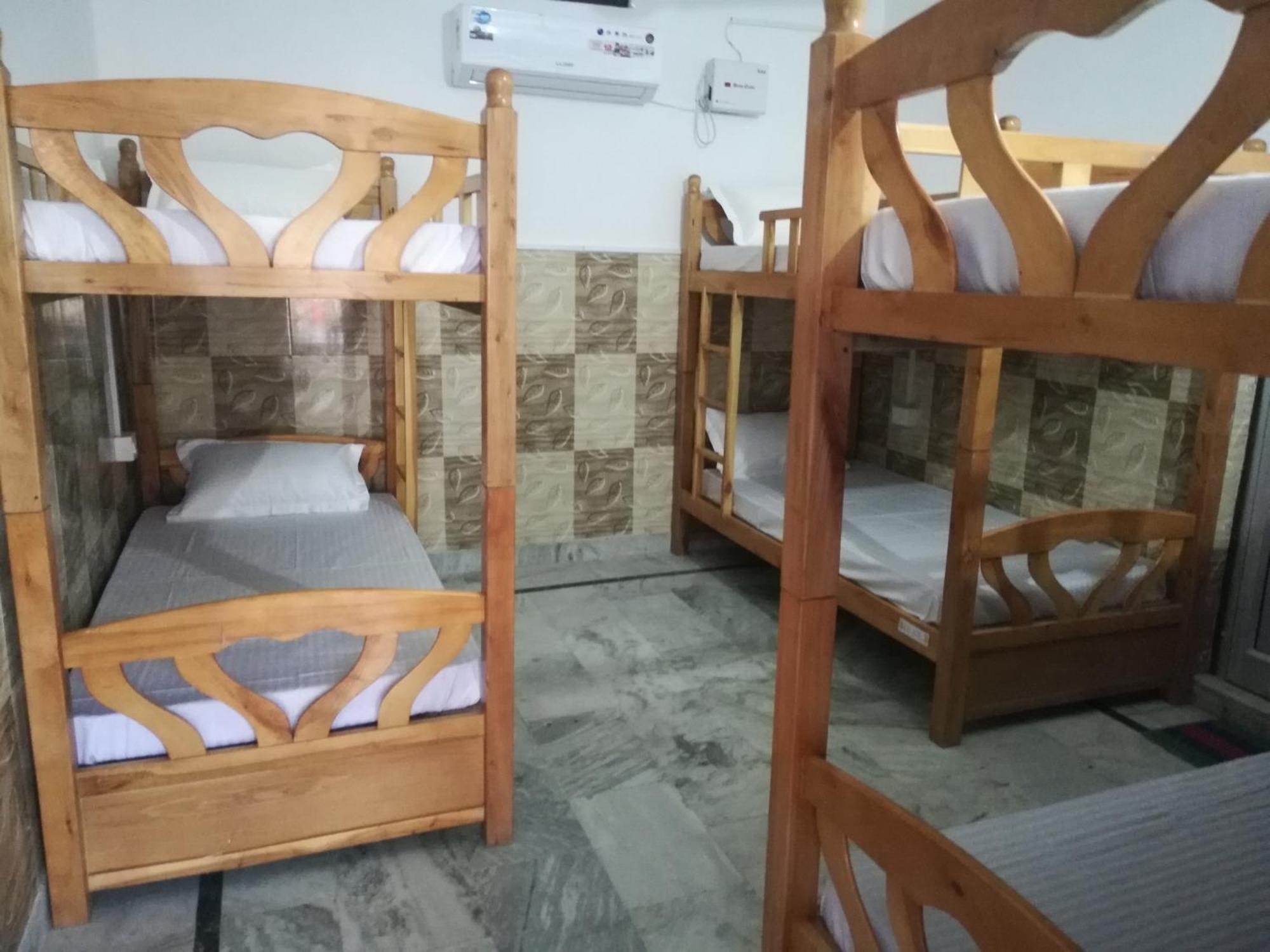 Hotel Raahi The Travellers Nest Rišikéš Exteriér fotografie